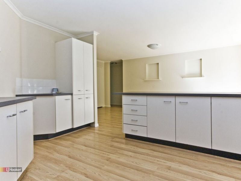 73 Federation Drive, Hillcrest QLD 4118