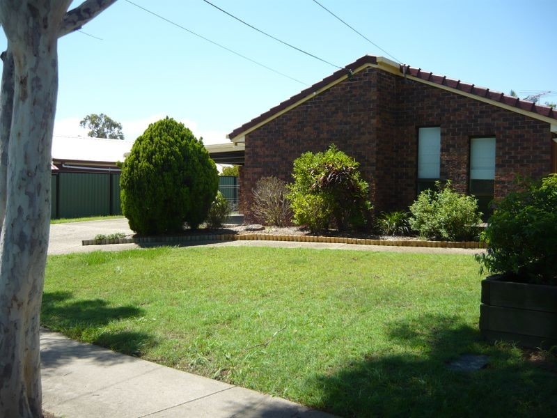 25 Newburn Street, Hillcrest QLD 4118