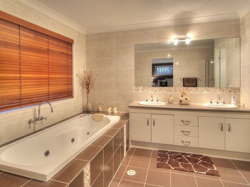 63 Border Crescent, New Beith QLD 4124