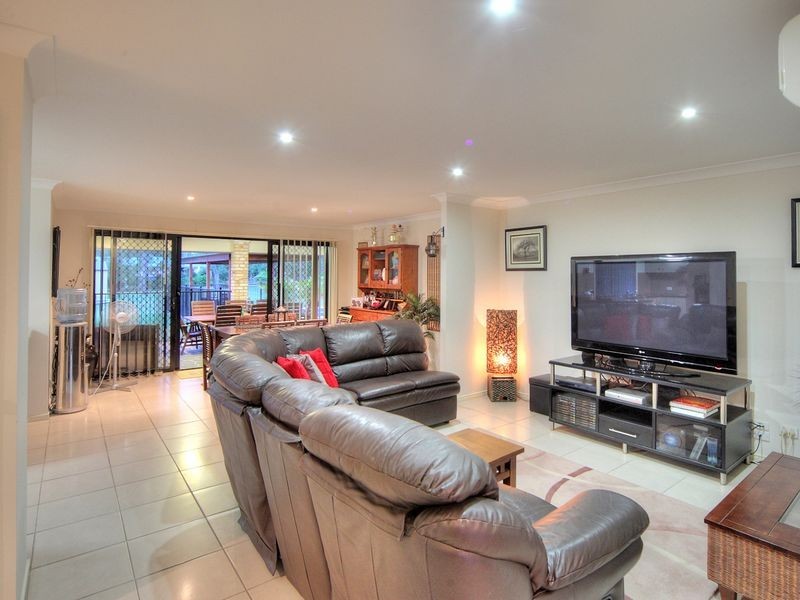 63 Border Crescent, New Beith QLD 4124
