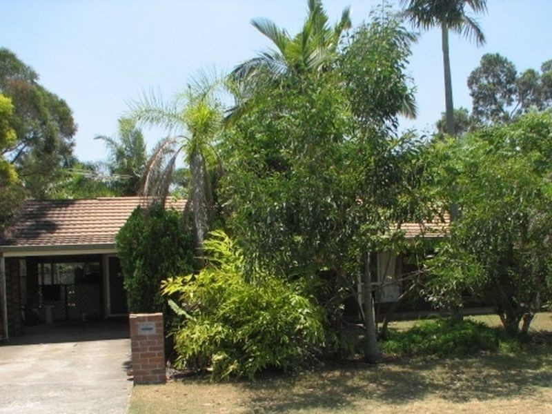 57 Sweetgum Street, Hillcrest QLD 4118