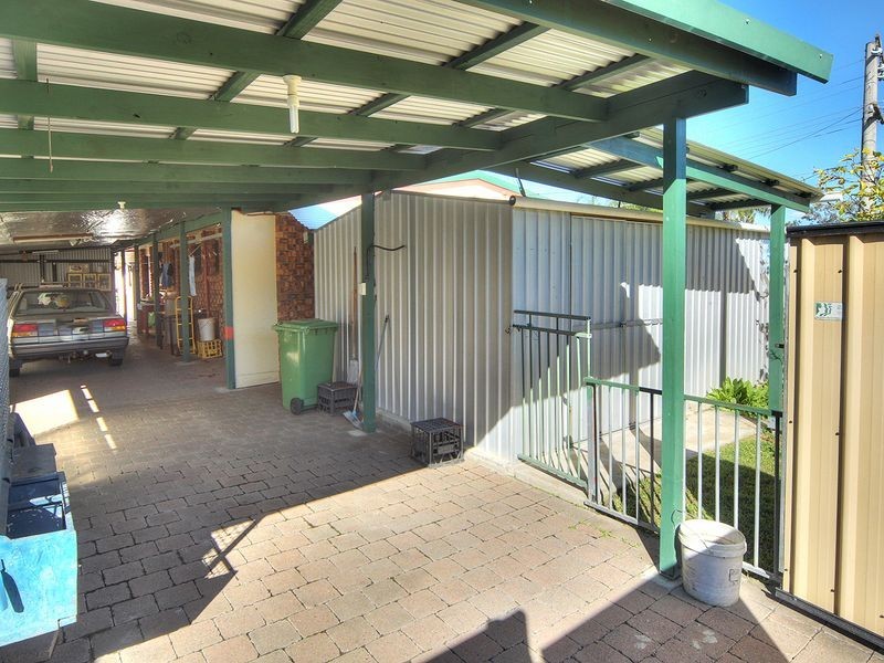 5 Dunbar Street, Browns Plains QLD 4118