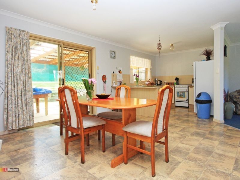 24 Lockerbie Court, Boronia Heights QLD 4124