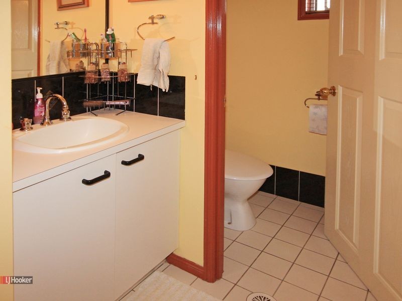 4 Hadley Court, Boronia Heights QLD 4124