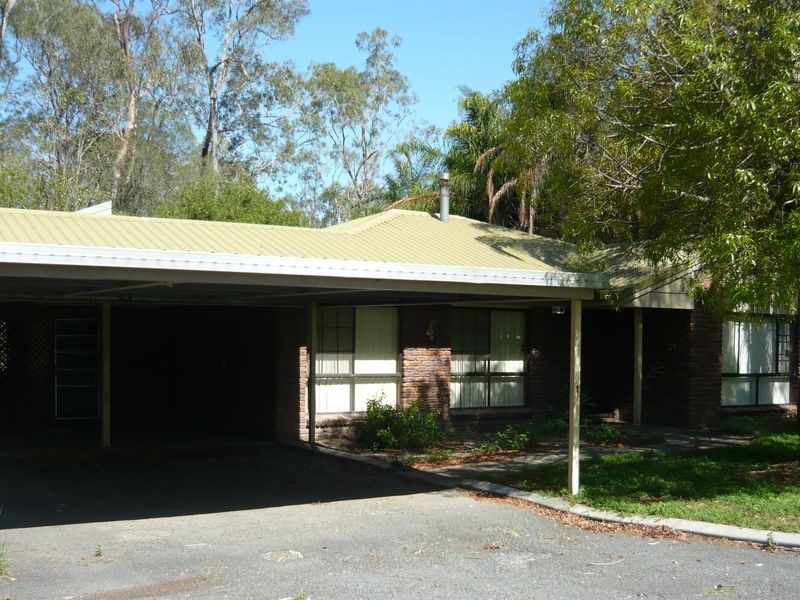 137 Andrew Road, Park Ridge QLD 4125