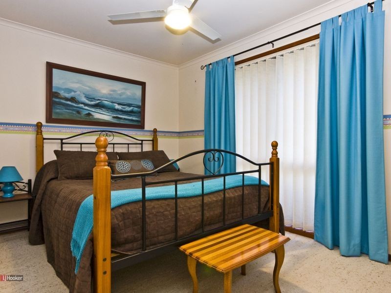 10 Arbour Way, Regents Park QLD 4118