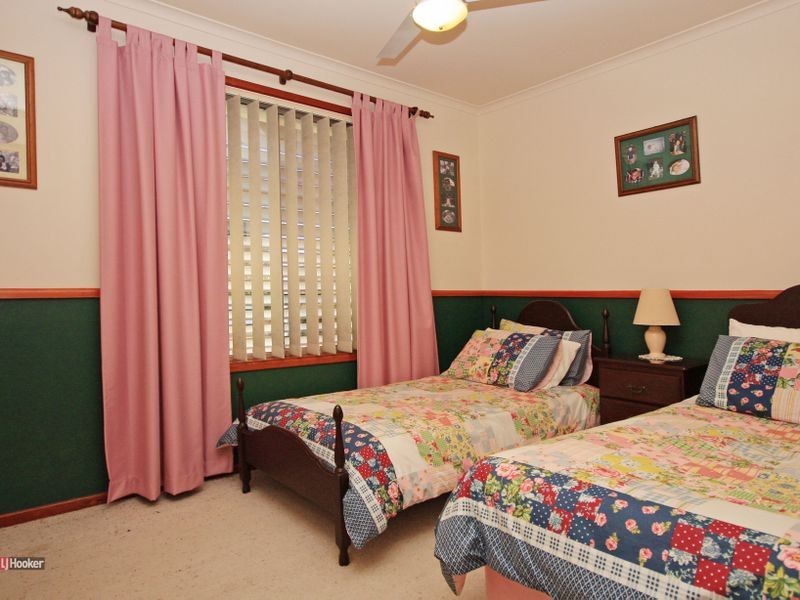 10 Arbour Way, Regents Park QLD 4118