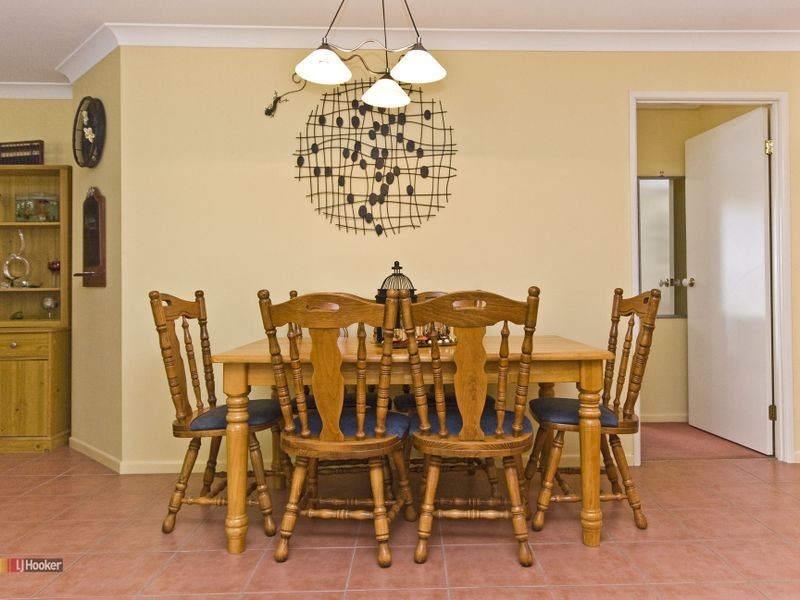 4 Cinear Court, Regents Park QLD 4118