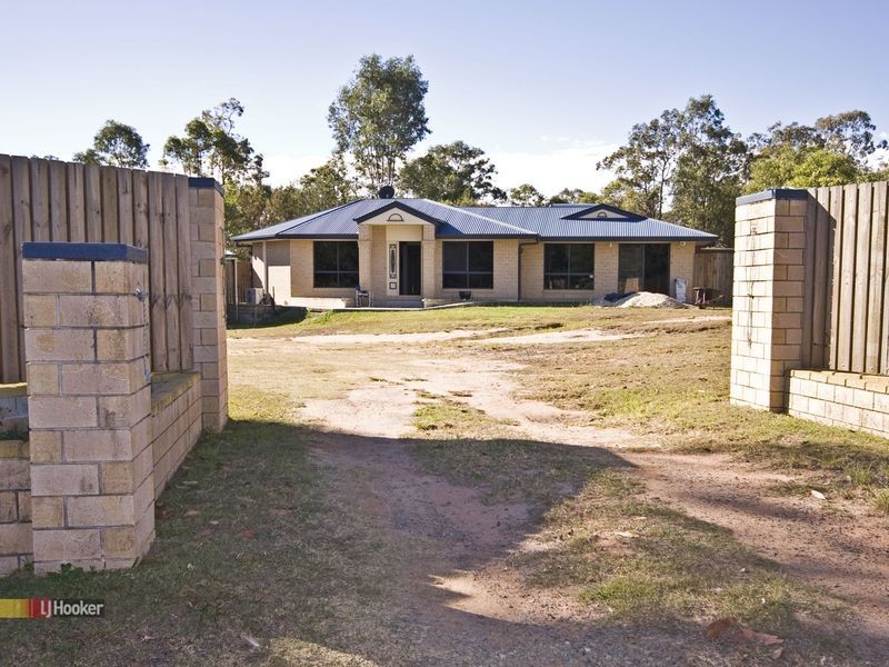37 Jamboree Close, Greenbank QLD 4124