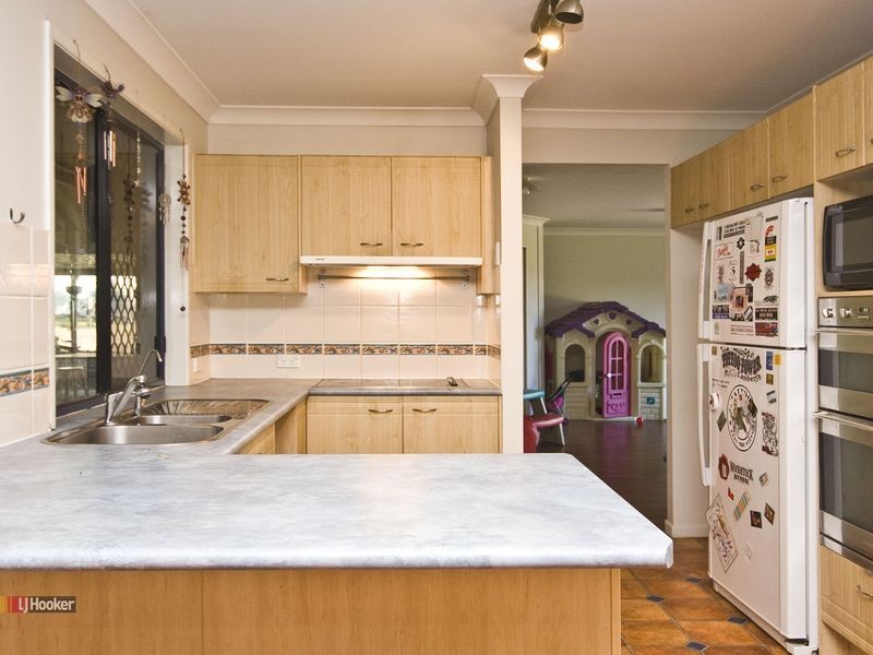 37 Jamboree Close, Greenbank QLD 4124