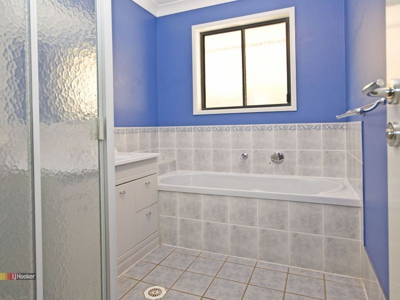 37 Jamboree Close, Greenbank QLD 4124
