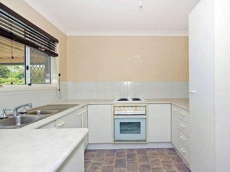 5 Parkside Drive, Crestmead QLD 4132