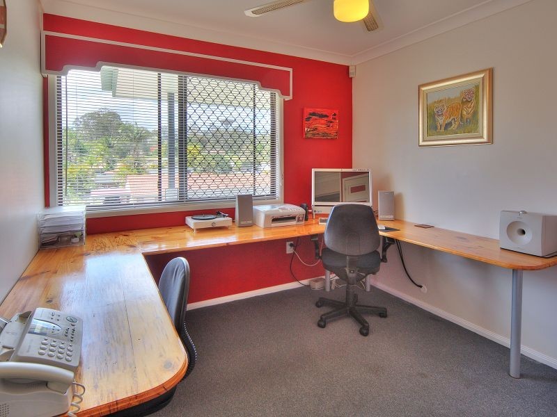 1 Mack Court, Boronia Heights QLD 4124