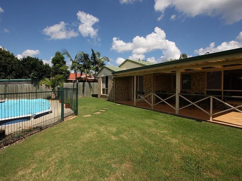 37 Murrumbidgee Street, Hillcrest QLD 4118