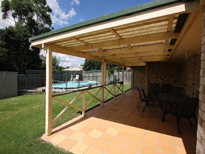 37 Murrumbidgee Street, Hillcrest QLD 4118