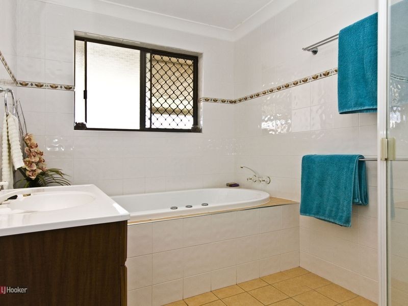 14 Hume Court, Boronia Heights QLD 4124
