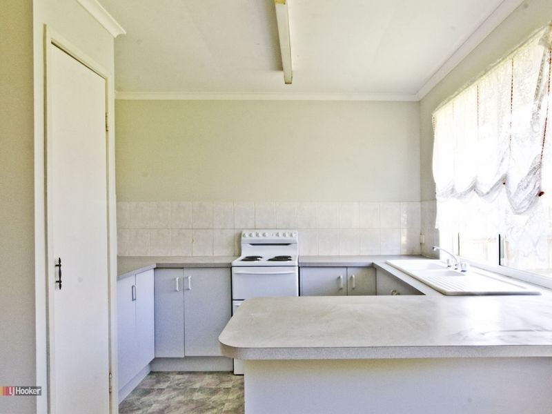 96 Haig Road, Loganlea QLD 4131