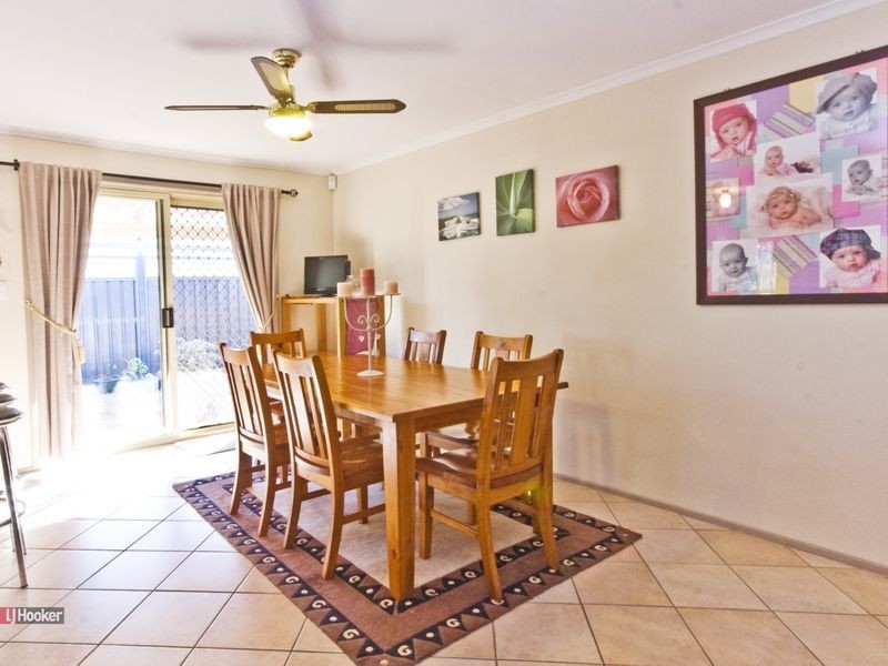 51 Federation Drive, Hillcrest QLD 4118