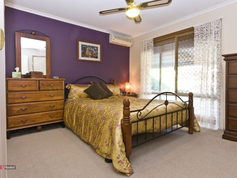 51 Federation Drive, Hillcrest QLD 4118
