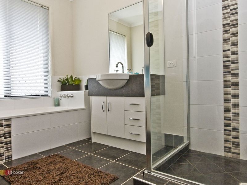 55-57 Bradman Street, New Beith QLD 4124