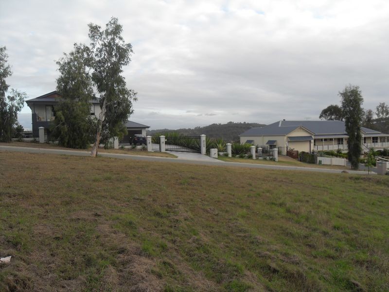 330 Anne Collins Crescent, Mundoolun QLD 4285