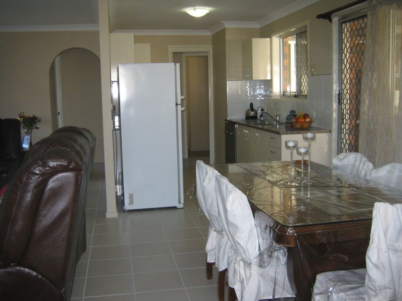 6 Owens Street, Boronia Heights QLD 4124