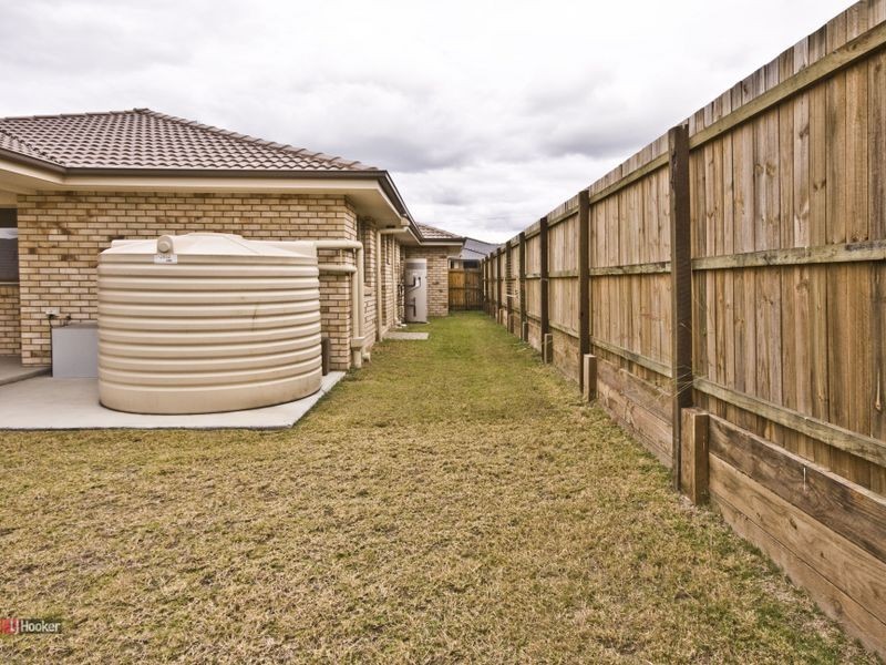 3 Primula Drive, Regents Park QLD 4118