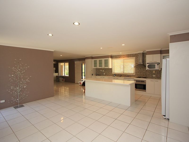 172 Huntingdale Drive, Greenbank QLD 4124