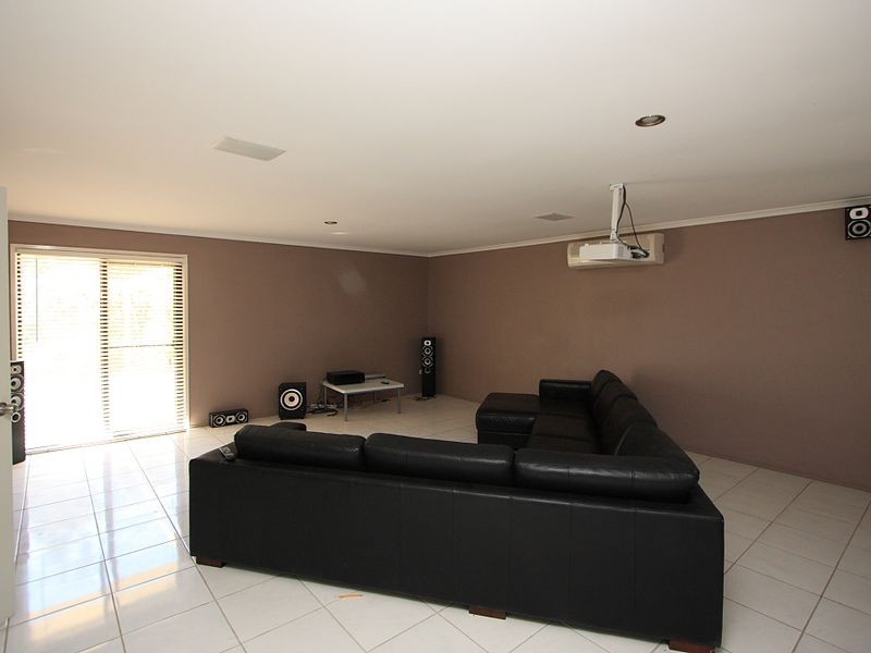 172 Huntingdale Drive, Greenbank QLD 4124