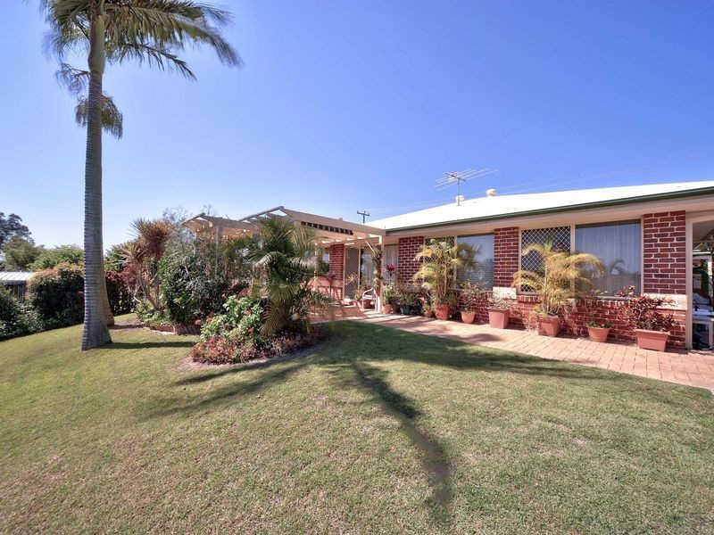 69 Middle Road, Hillcrest QLD 4118