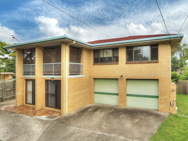 7 Paringa Court, Hillcrest QLD 4118