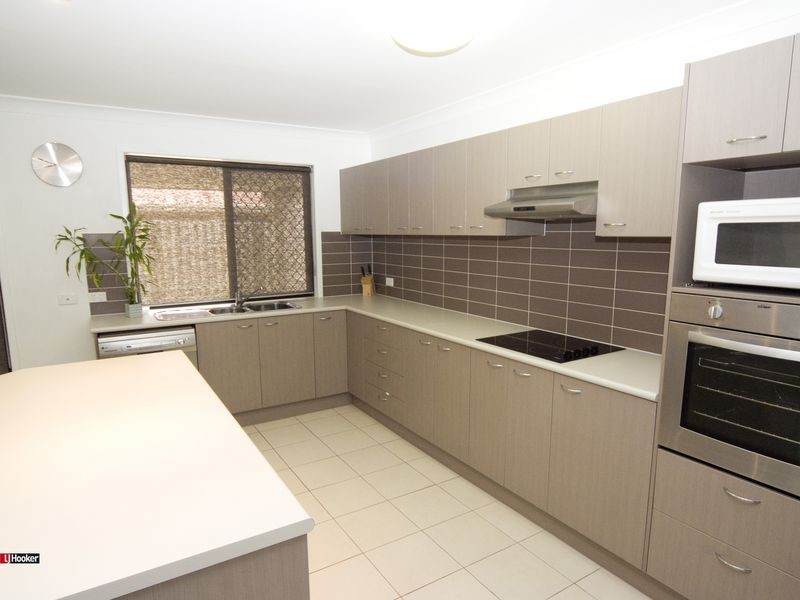 7 Weir Close, Berrinba QLD 4117