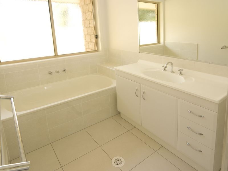 23a Begonia Street, Browns Plains QLD 4118