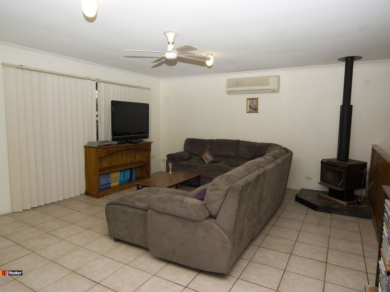 21 Cosway Street, Hillcrest QLD 4118