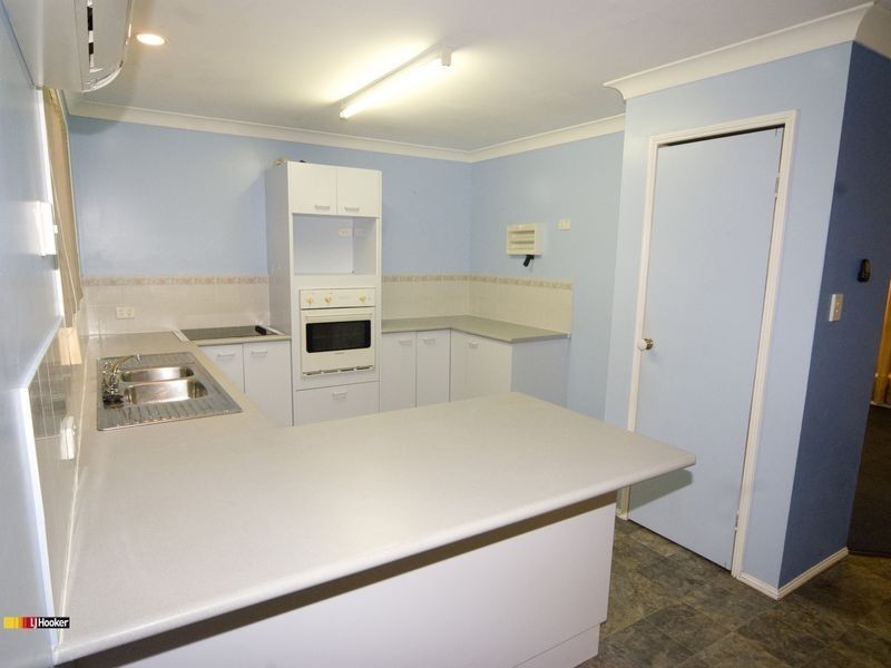 31 Parkside Drive, Crestmead QLD 4132