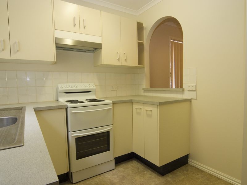 26/3 Costata Street, Hillcrest QLD 4118