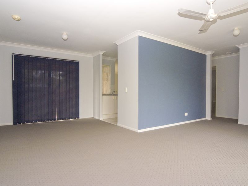 35 Diamantina Street, Hillcrest QLD 4118