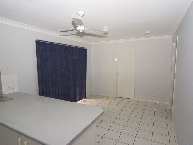 35 Diamantina Street, Hillcrest QLD 4118