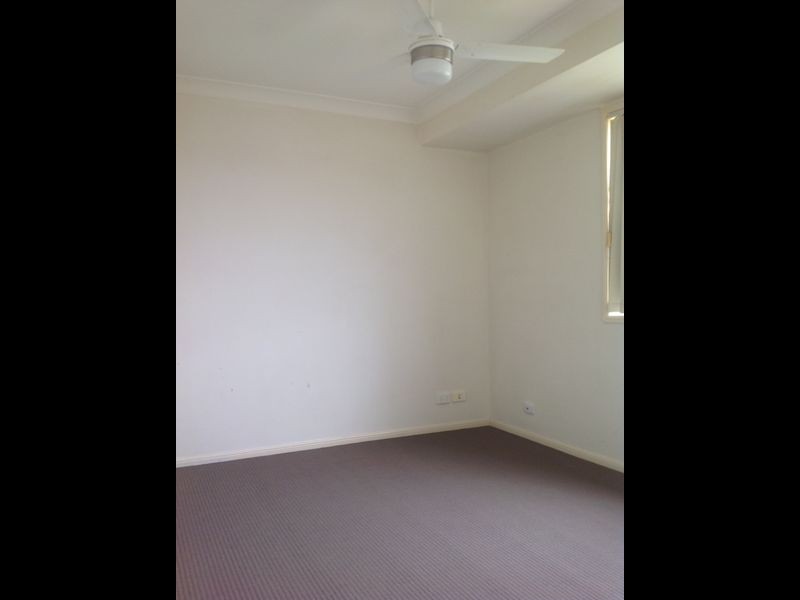 9 Carnea Place, Regents Park QLD 4118