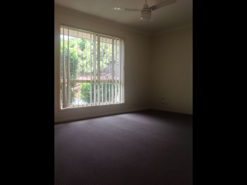 9 Carnea Place, Regents Park QLD 4118