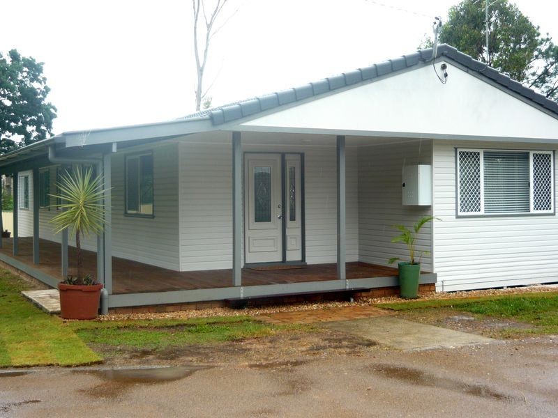 682 Middle Road, Greenbank QLD 4124