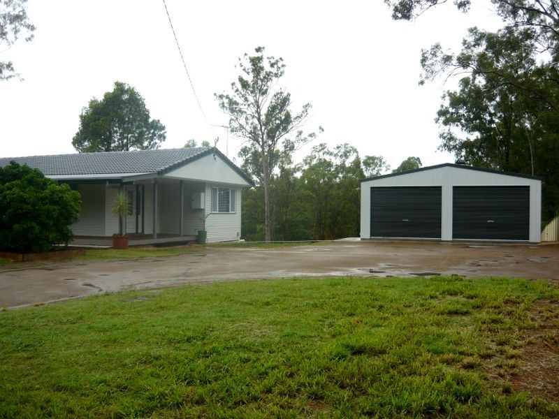682 Middle Road, Greenbank QLD 4124