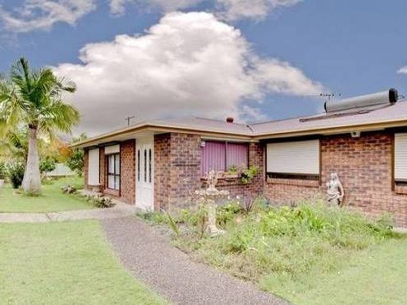 8 Erin Drive, Browns Plains QLD 4118