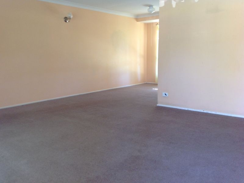 37 Arbour Way, Regents Park QLD 4118