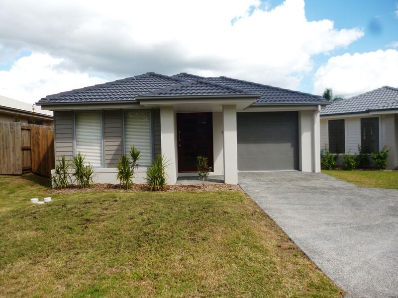 2/24 John Davison Place, Crestmead QLD 4132