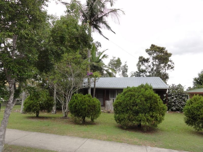 1-5 Mexicanus Drive, Park Ridge QLD 4125