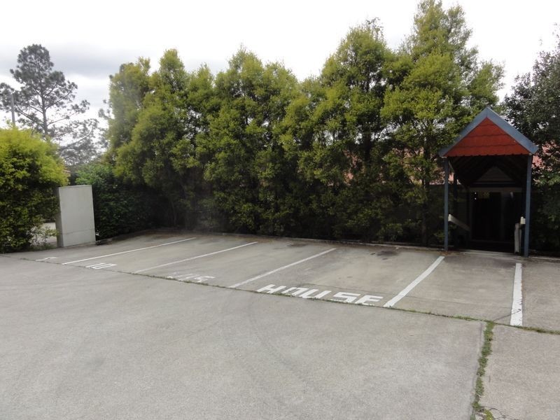 1-5 Mexicanus Drive, Park Ridge QLD 4125