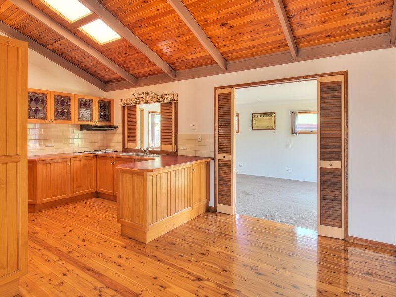 1 Twilight Court, Regents Park QLD 4118