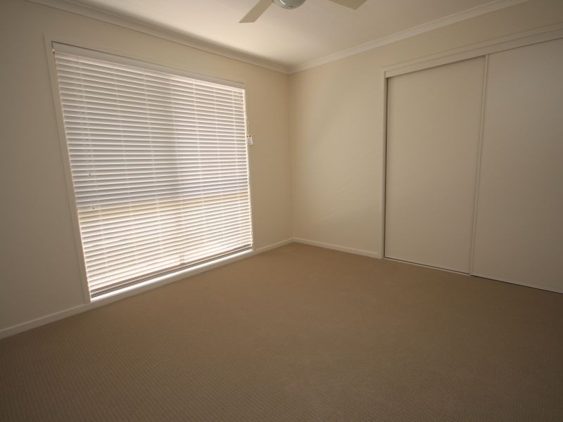 12 Jackson Court,, Regents Park QLD 4118