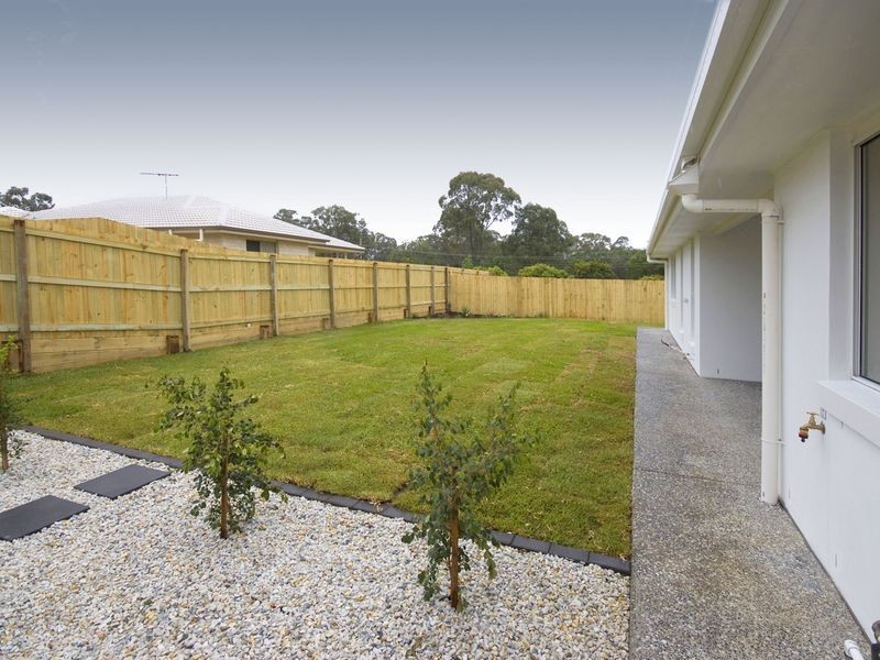 3 Lindfield Street, Hillcrest QLD 4118